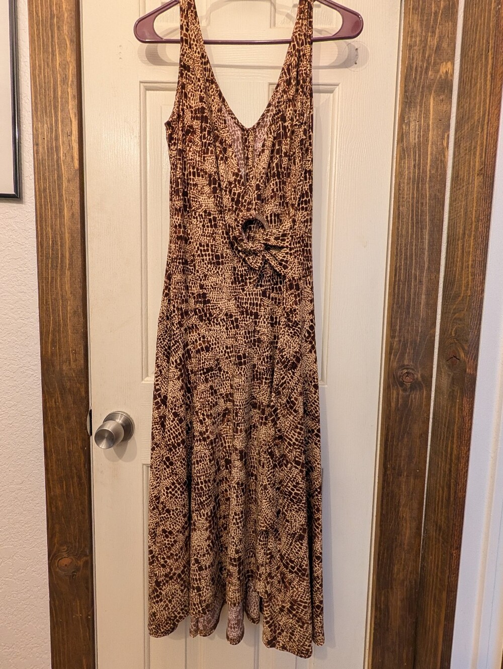 Women's Alligator Print Stretch Tank Dress Size Medium Comfortable Sundress